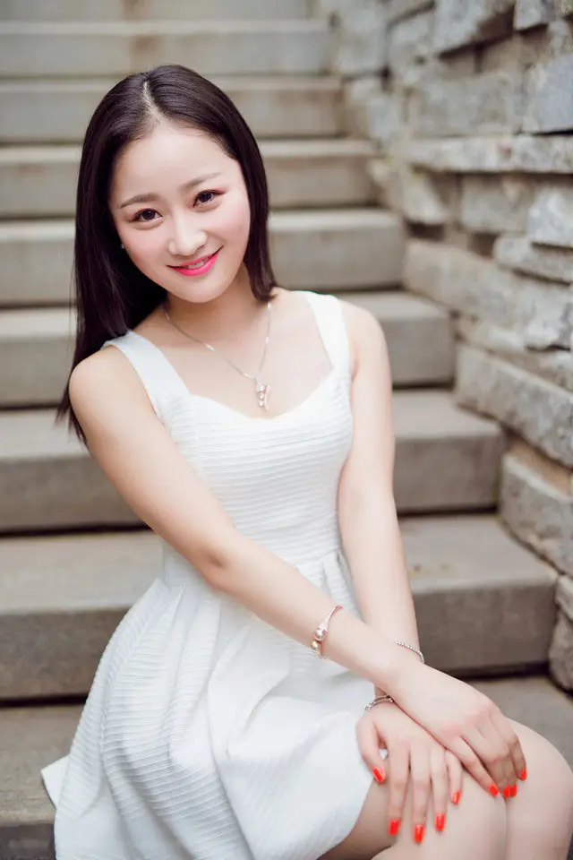 乐清温州私人伴游商务伴游乔妹的联系方式！