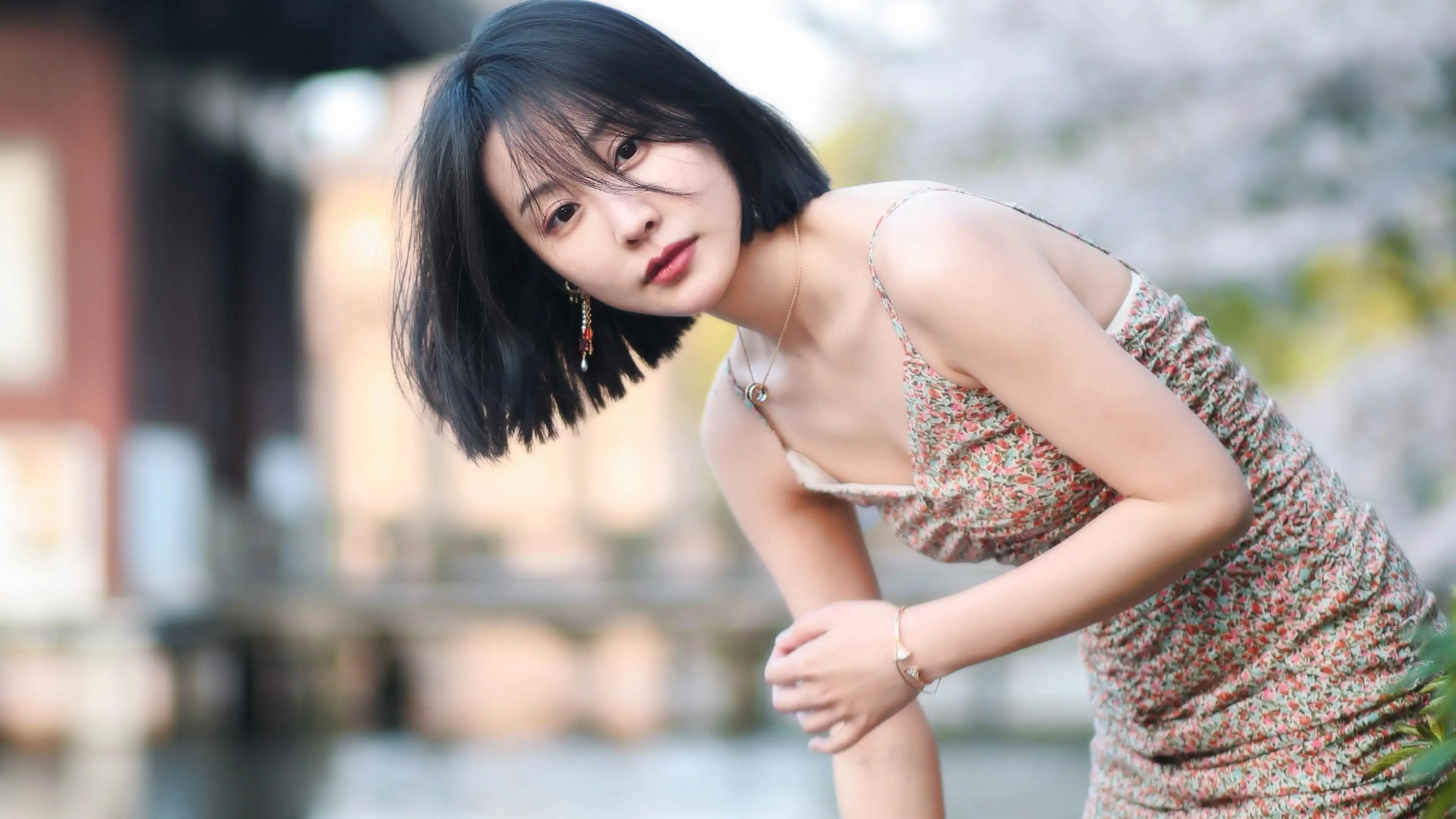 乐清成都伴游小姐姐雅美