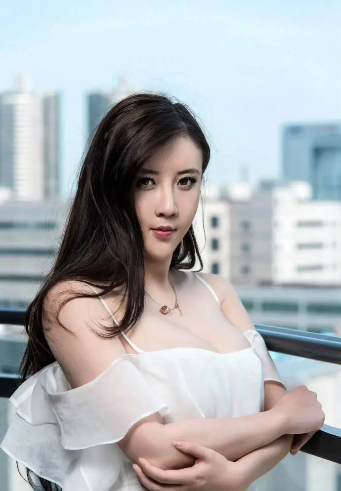 乐清佛山商务伴游香香的个人资料