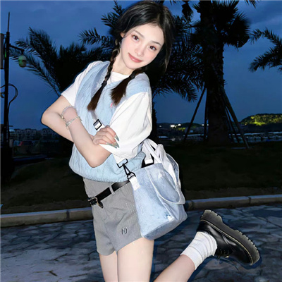 乐清伴游女生称姣的资料