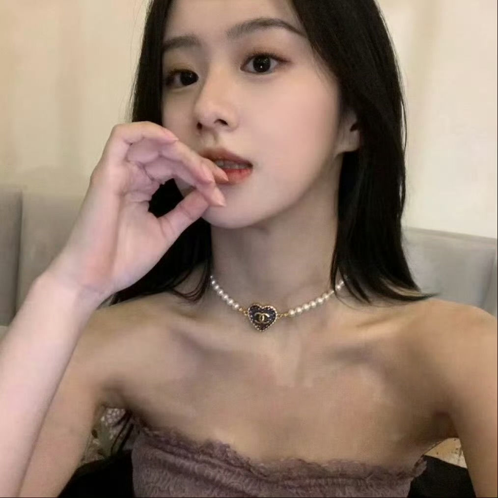 北京伴游女生 | Lee Lew的资料