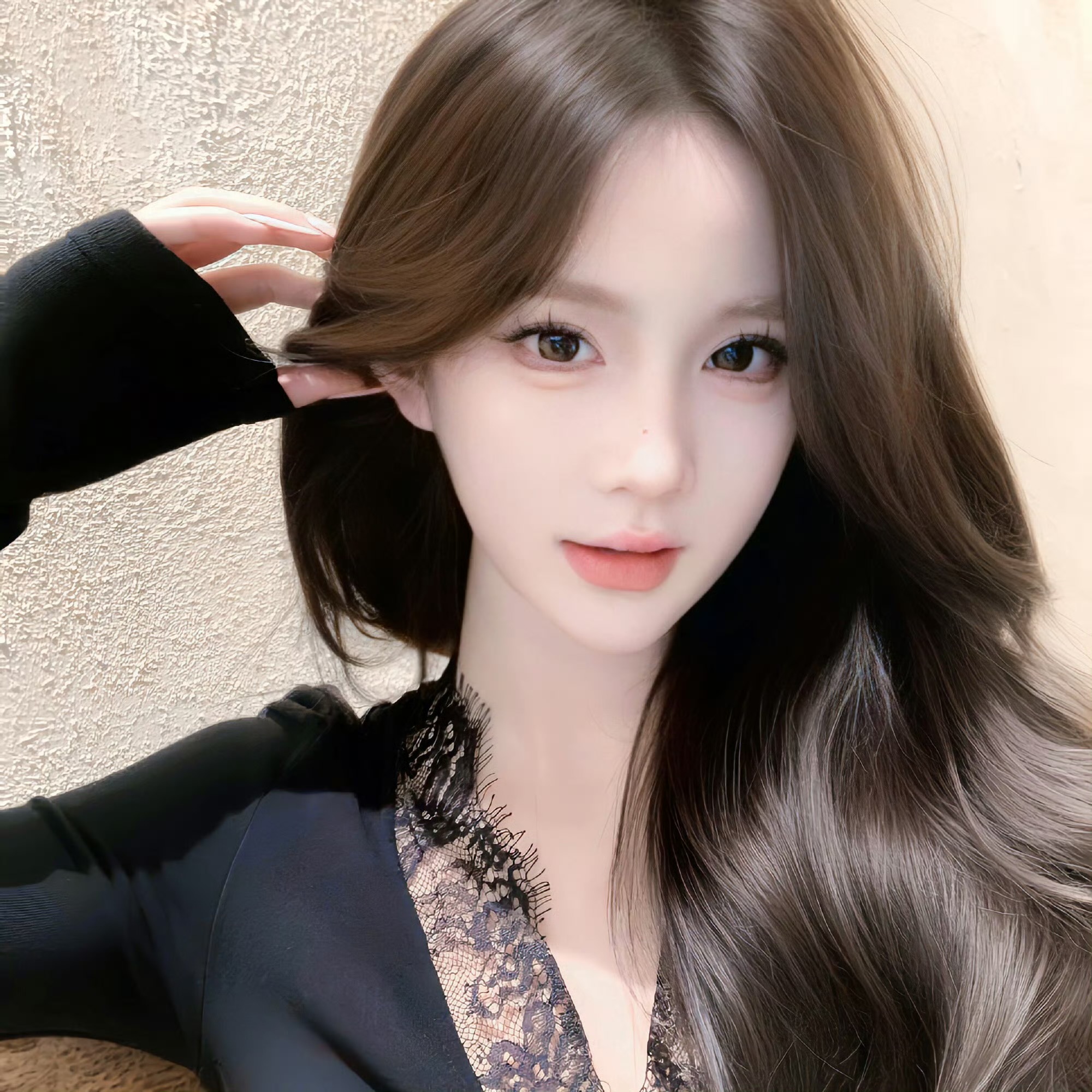 北京伴游女生杭晓莉的资料