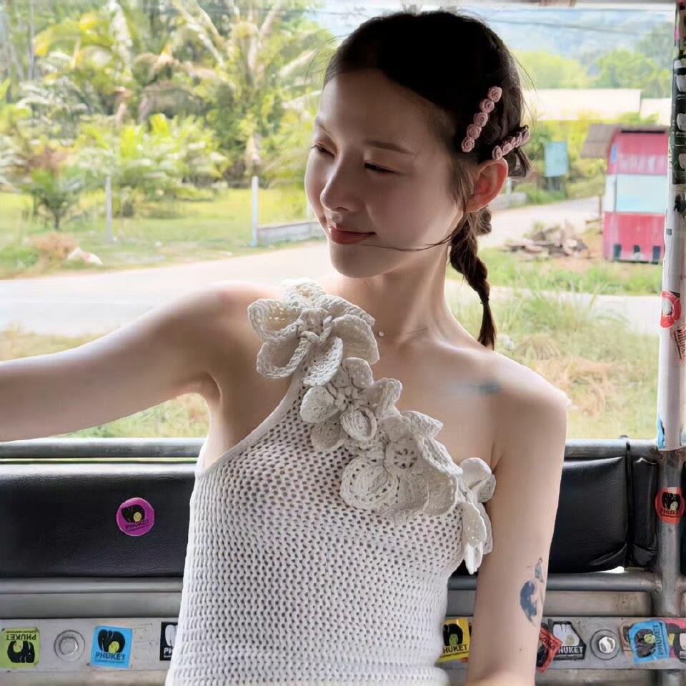 北京伴游女生王雨纯的资料