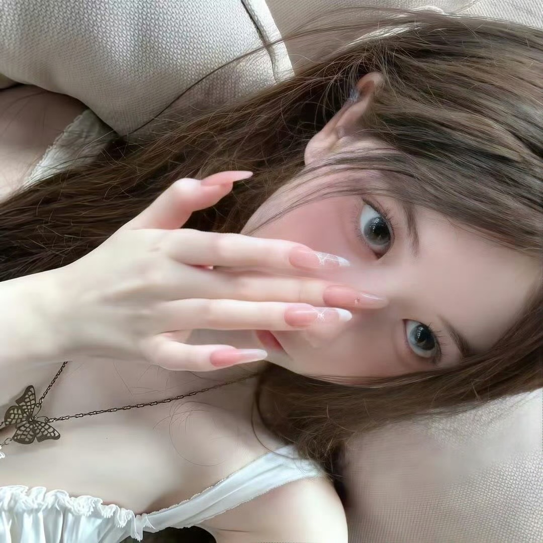 北京伴游女生叶欣怡的资料